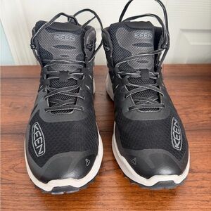 KEEN Men's Black and Gray Hiking Boots